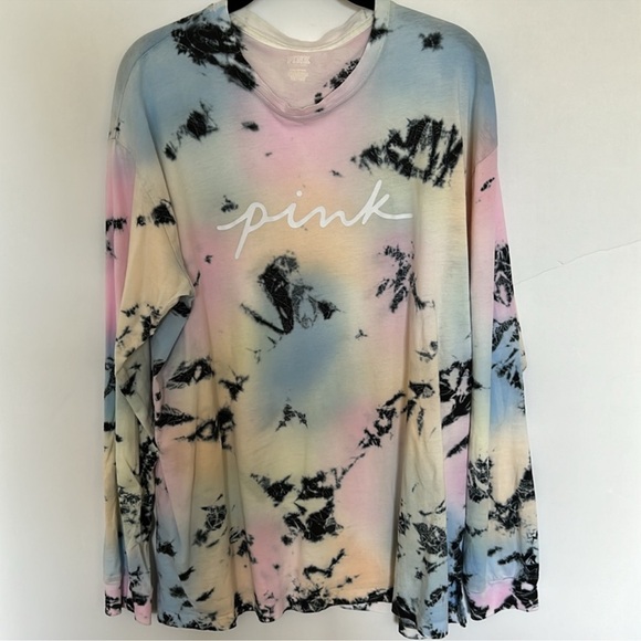 VS PINK CAMPUS TEE - Picture 5 of 9